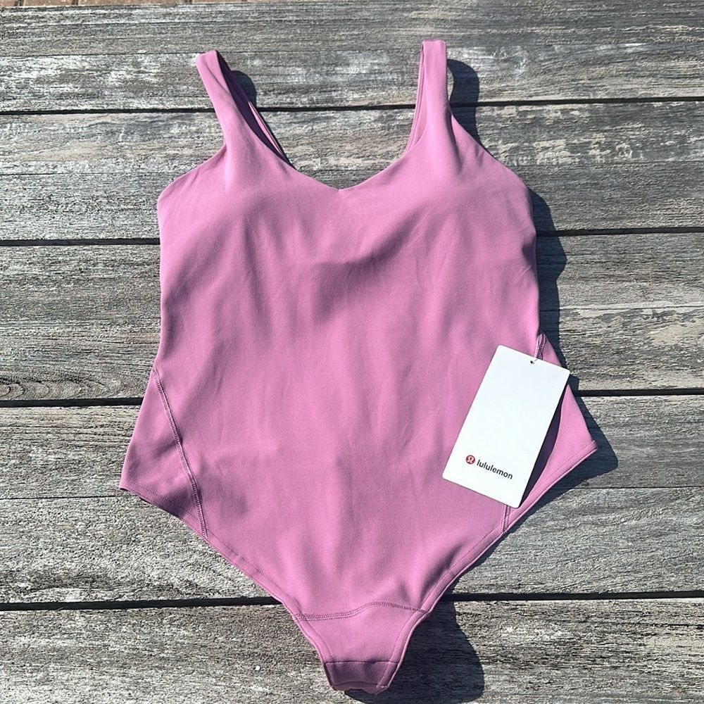 Lululemon Align Bodysuit Thong Velvet Dust size 8‎ NWT pink 💕